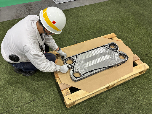 プレート・ガスケットの取り外し